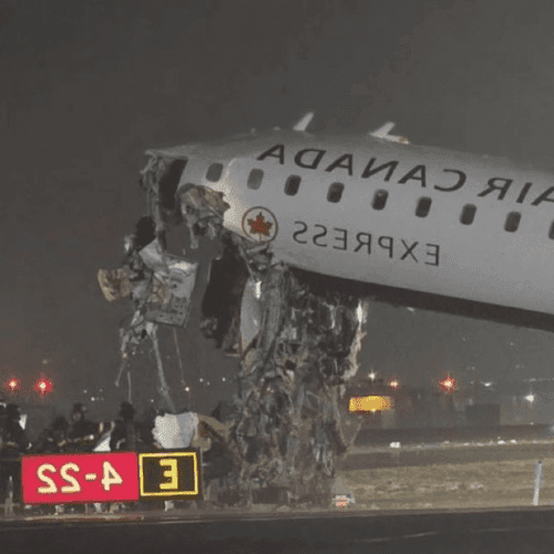 Scene of the plane crash at LaGuardia Airport in New York