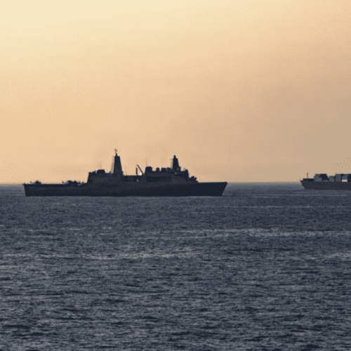 US forces patrol near the Touska in the Strait of Hormuz